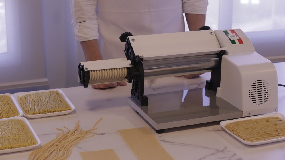 LAMINADORA ELÉCTRICA TREVI